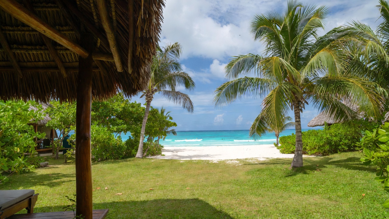 This Hotel Giant Is Putting All-Inclusive Wristbands on Two of Its Most Prestigious Brands