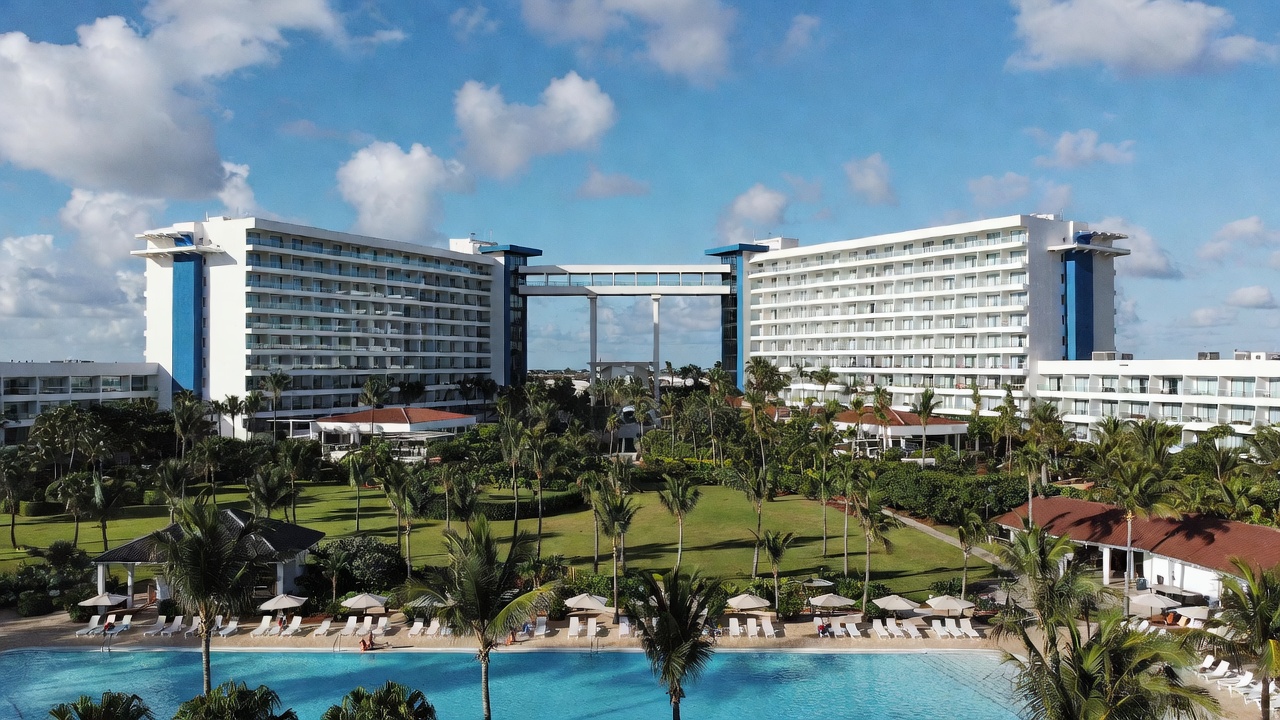 A Spanish Hotel Group Just Opened Three Punta Cana All-Inclusives at Once — With a 417-Foot Pool