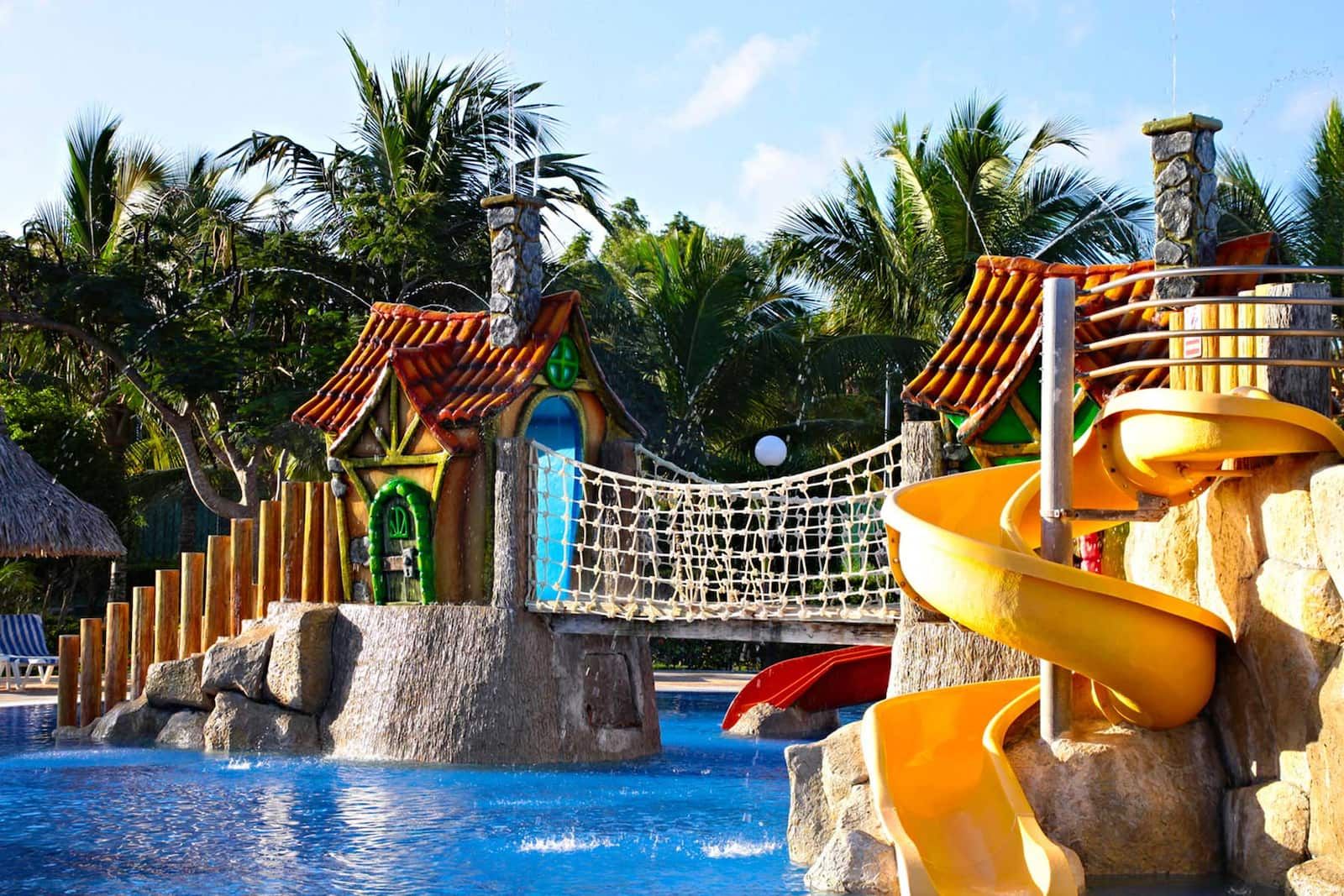 Bahia Principe Grand Turquesa Exterior & Grounds