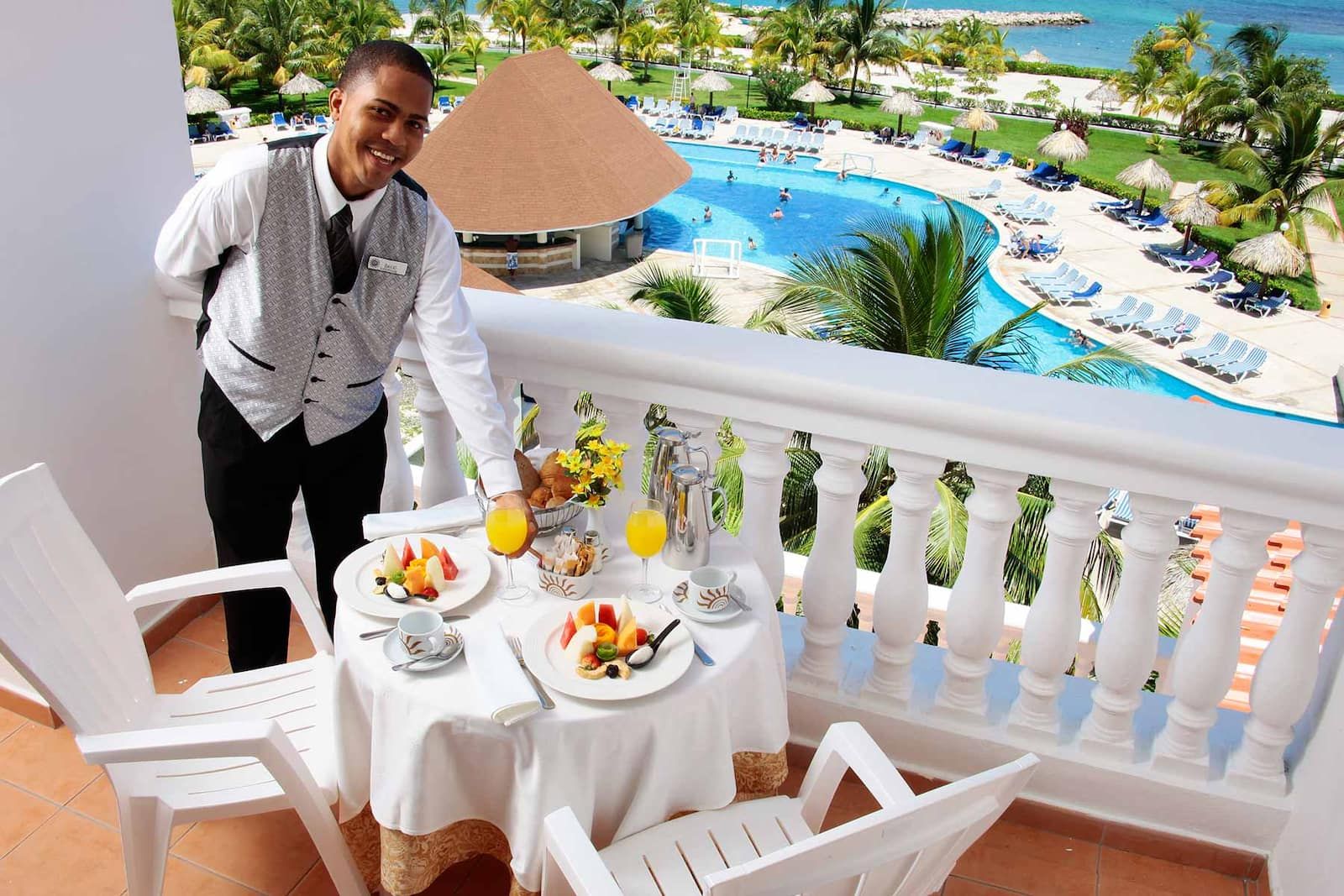 Bahia Principe Luxury Runaway Bay Rooms & Suites