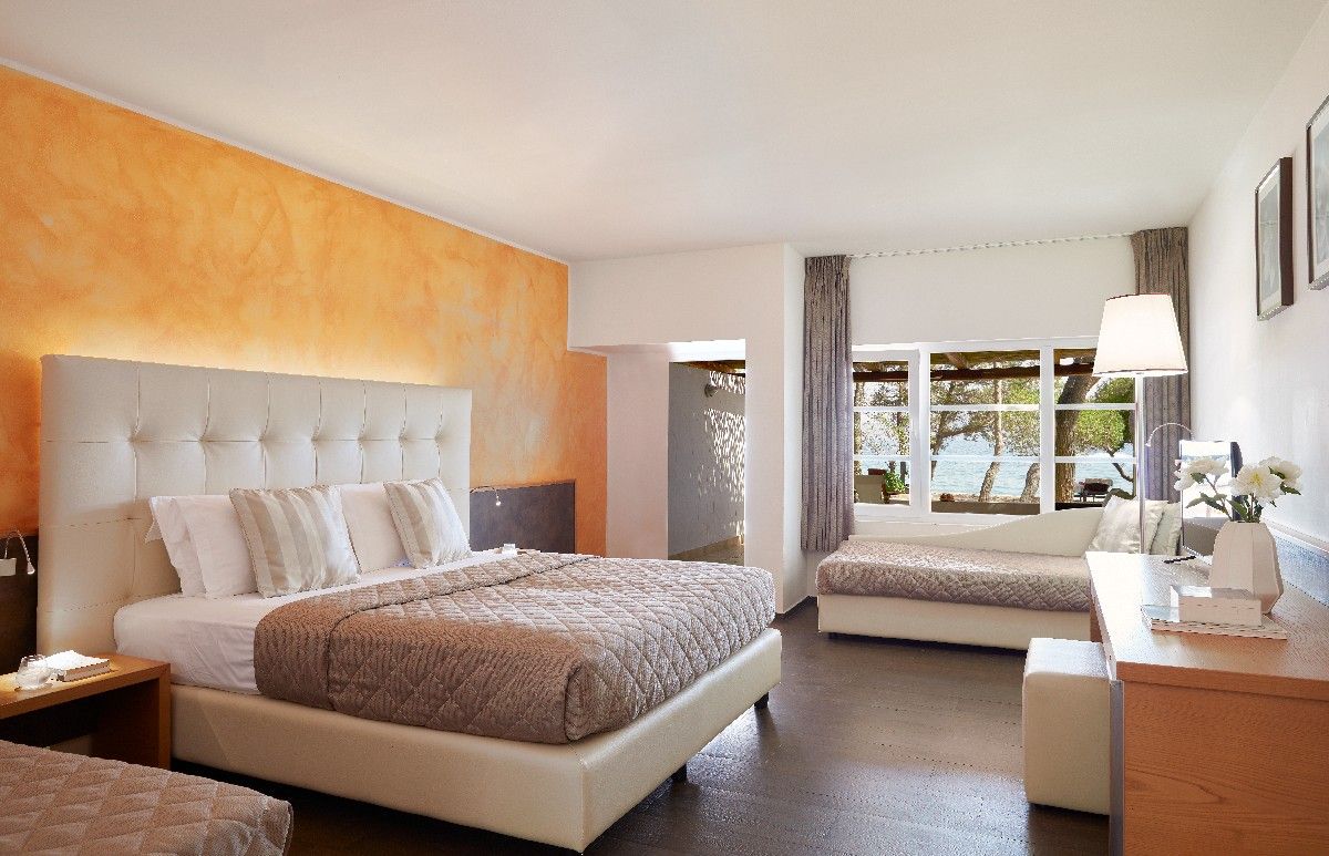 Guest room at Barceló Hydra Beach Resort