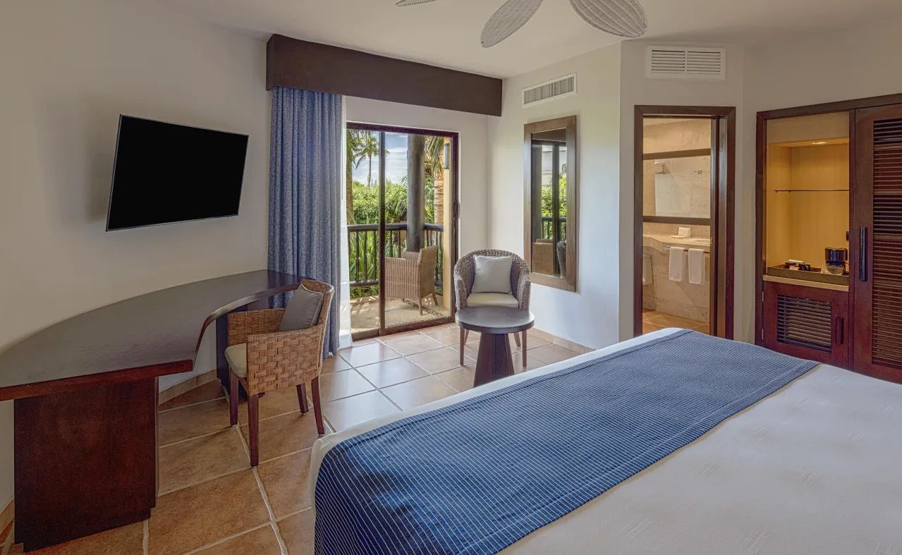Catalonia Riviera Maya Resort & Spa Rooms & Suites