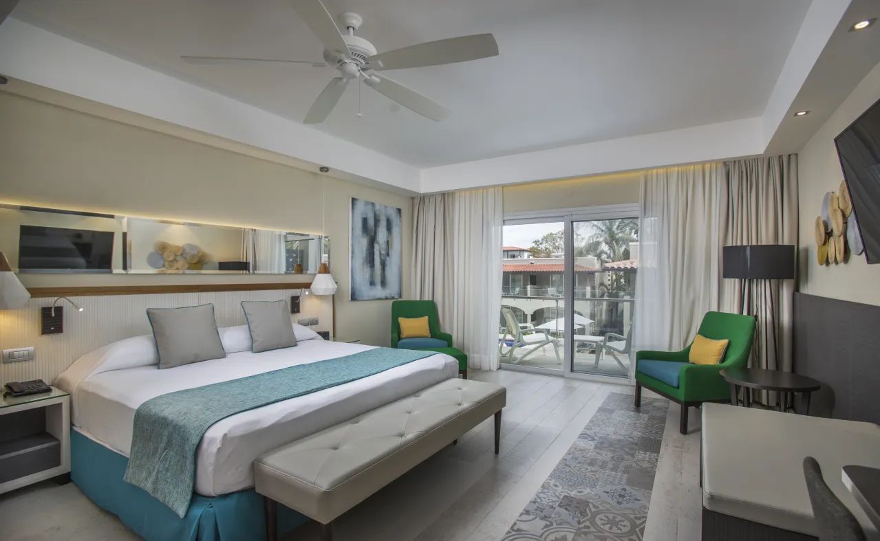Catalonia Royal La Romana - Adults Only Rooms & Suites