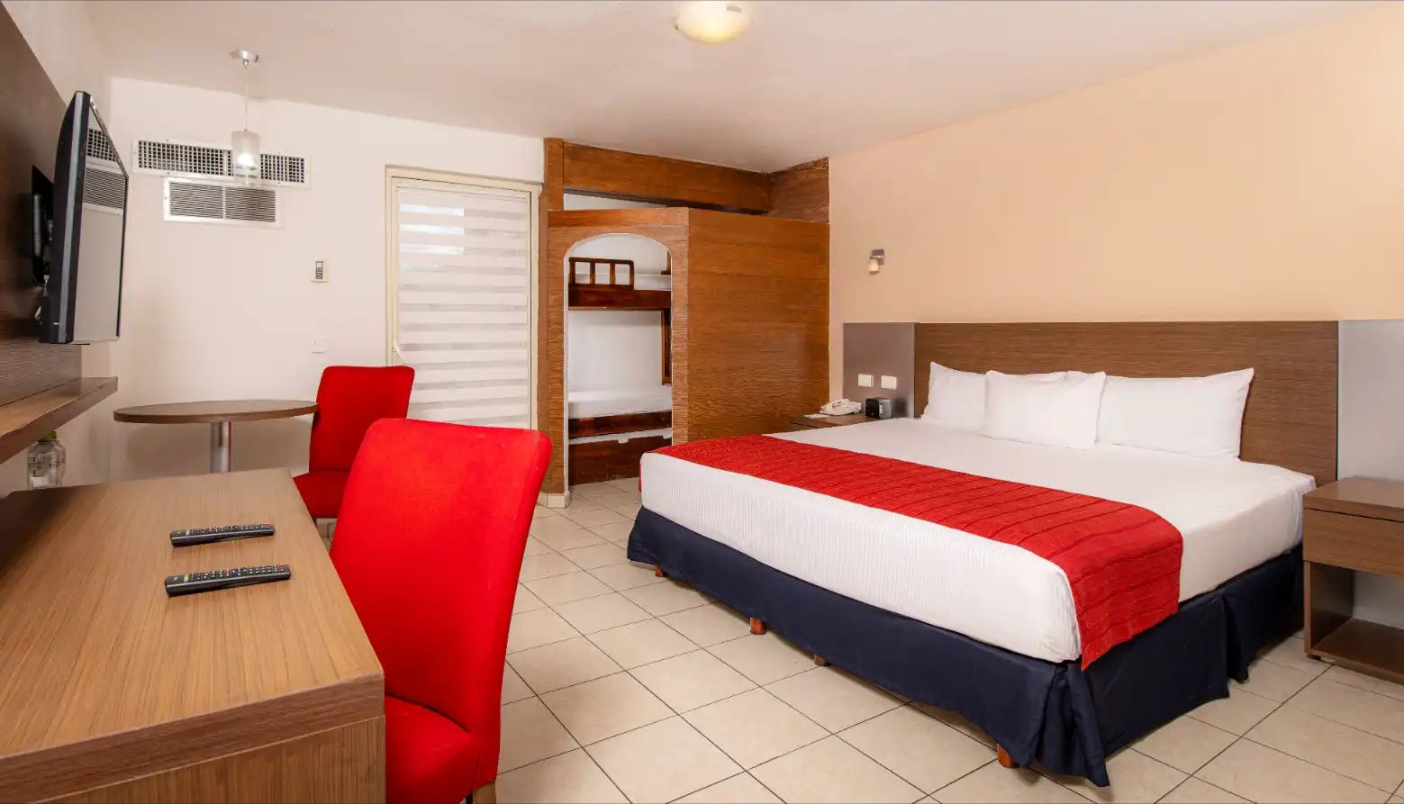 Crown Paradise Club Puerto Vallarta Rooms & Suites