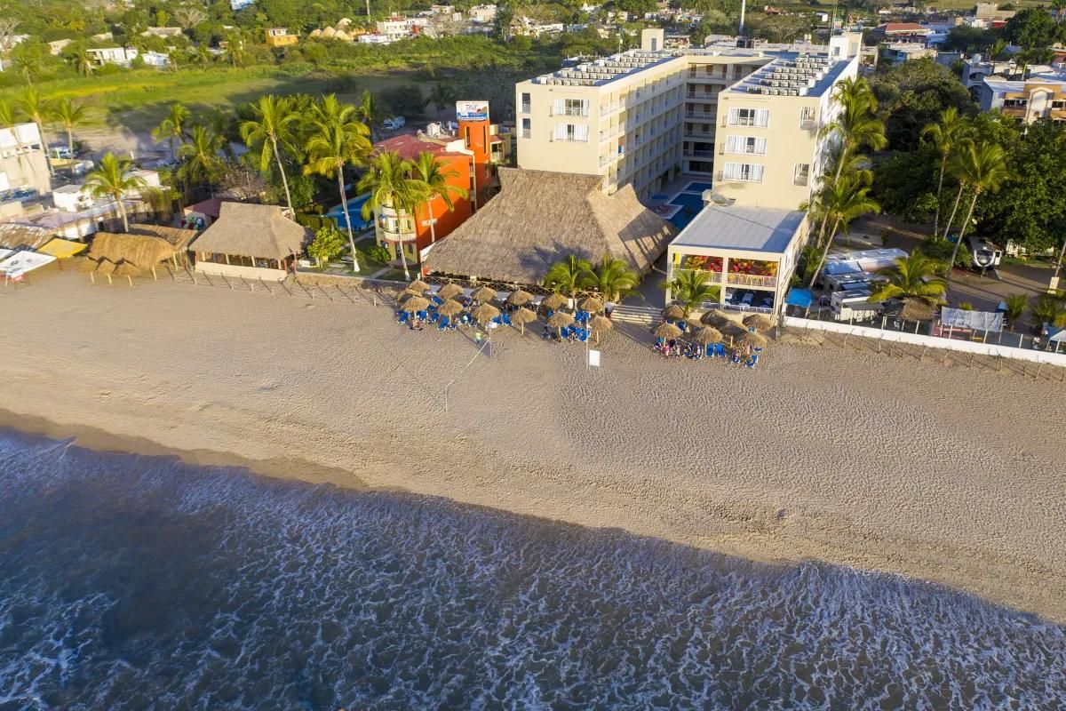 Decameron La Marina, Ramada All Inclusive Exterior & Grounds