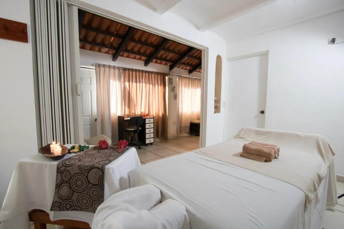 Decameron Los Cocos Guayabitos, Ramada All-Inclusive Resort Spa & Wellness