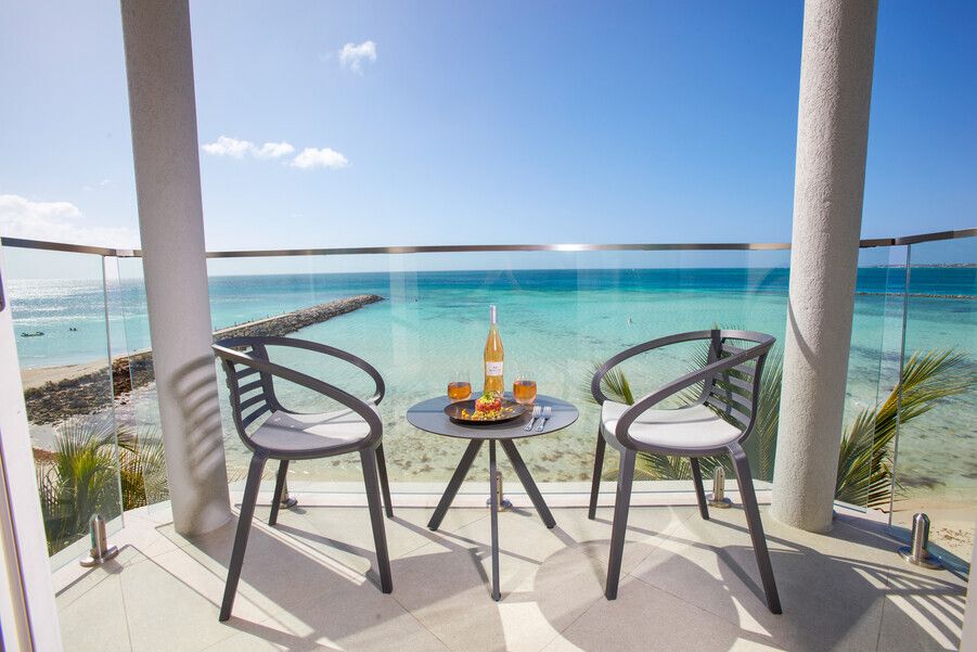 Divi Aruba Phoenix Beach Resort Rooms & Suites