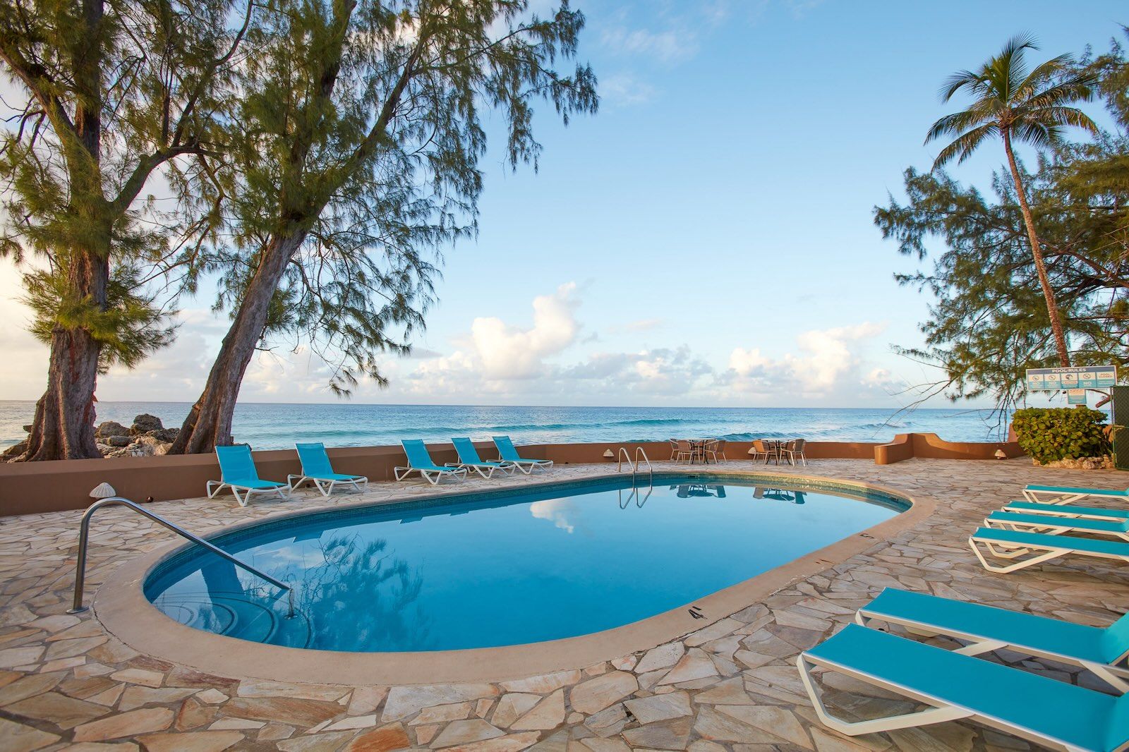 Divi Southwinds Beach Resort Exterior & Grounds