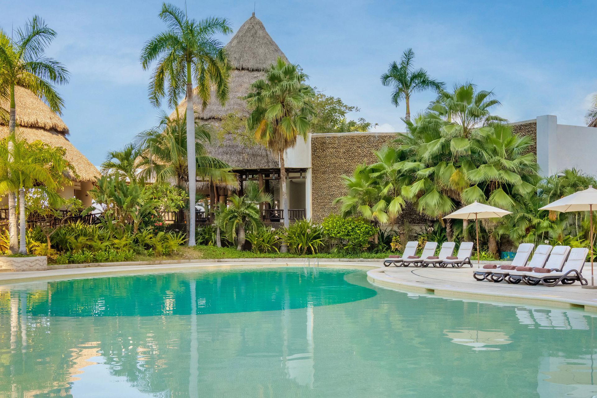 Resort exterior at Dreams Acapulco Resort & Spa