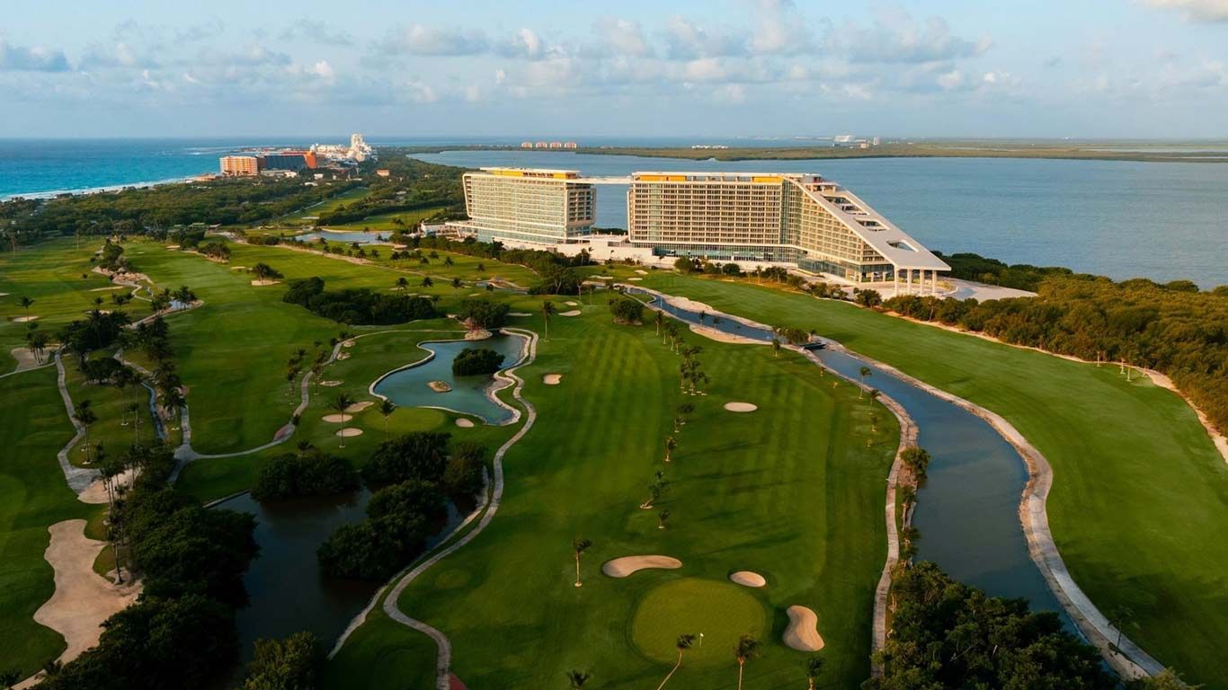 Resort exterior at Dreams Grand Island Cancun