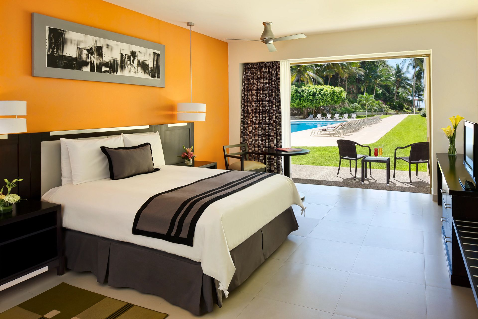 Guest room at Dreams Huatulco Resort & Spa