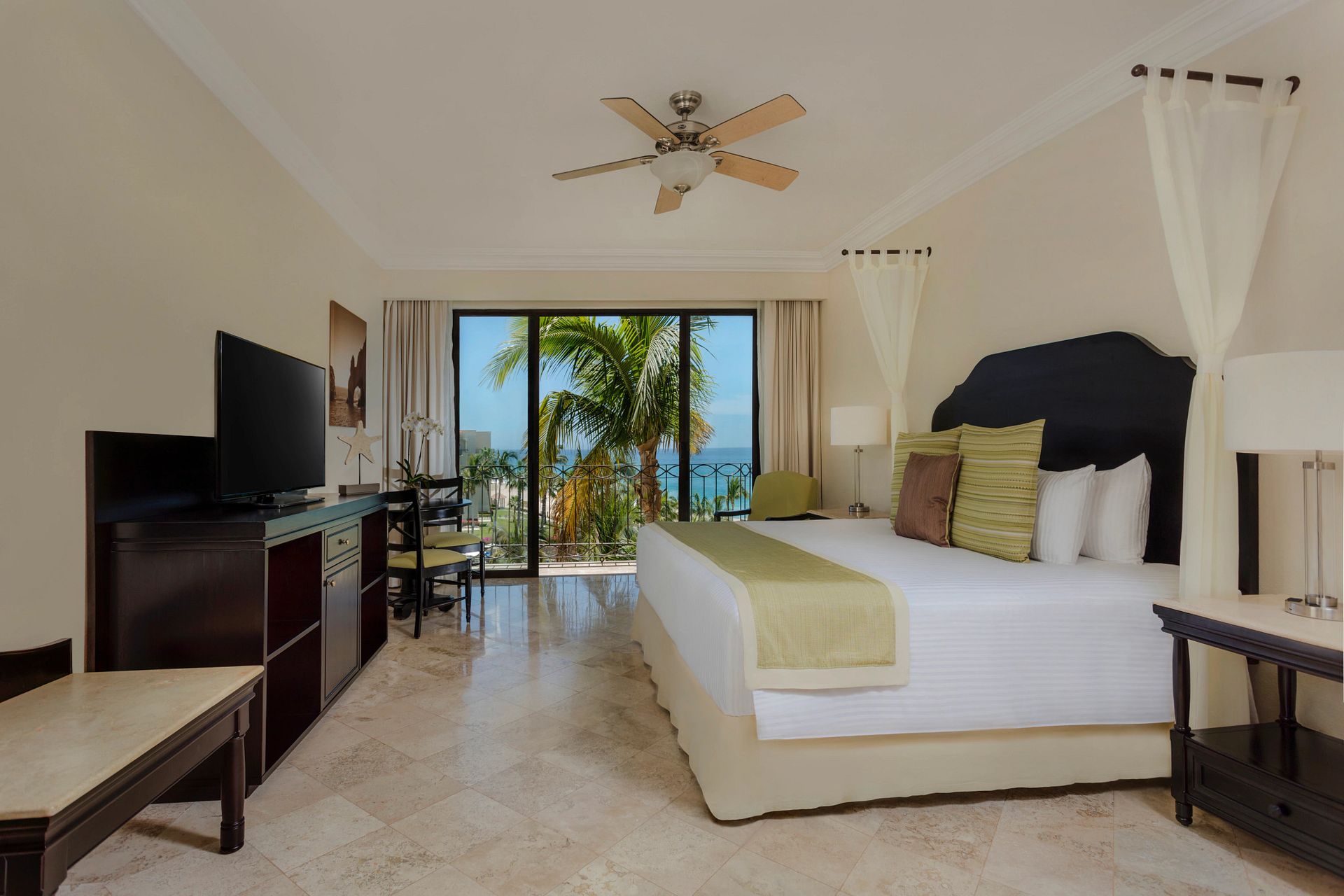 Resort exterior at Dreams Los Cabos Suites Golf Resort & Spa
