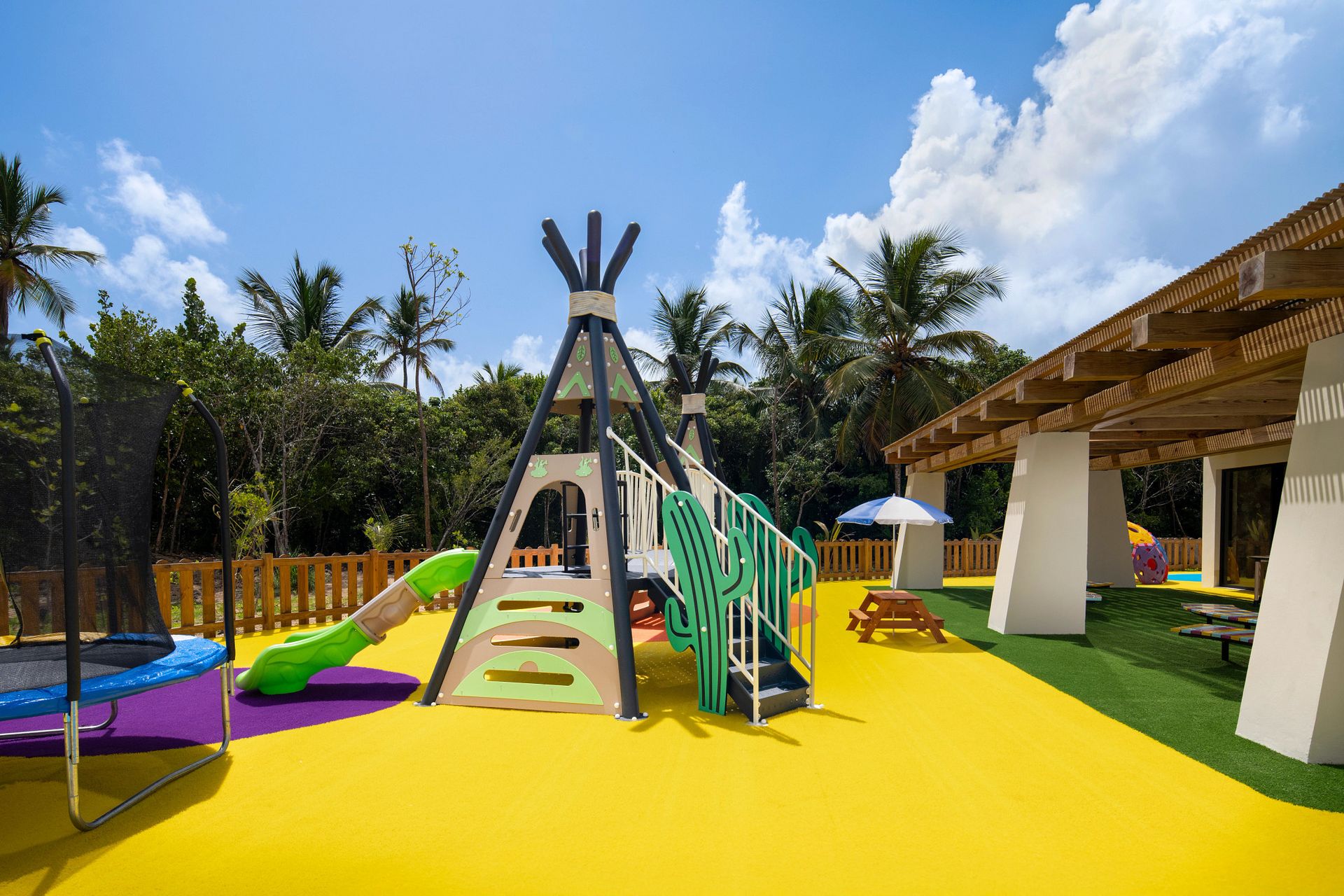 Activities at Dreams Playa Esmeralda Resort & Spa