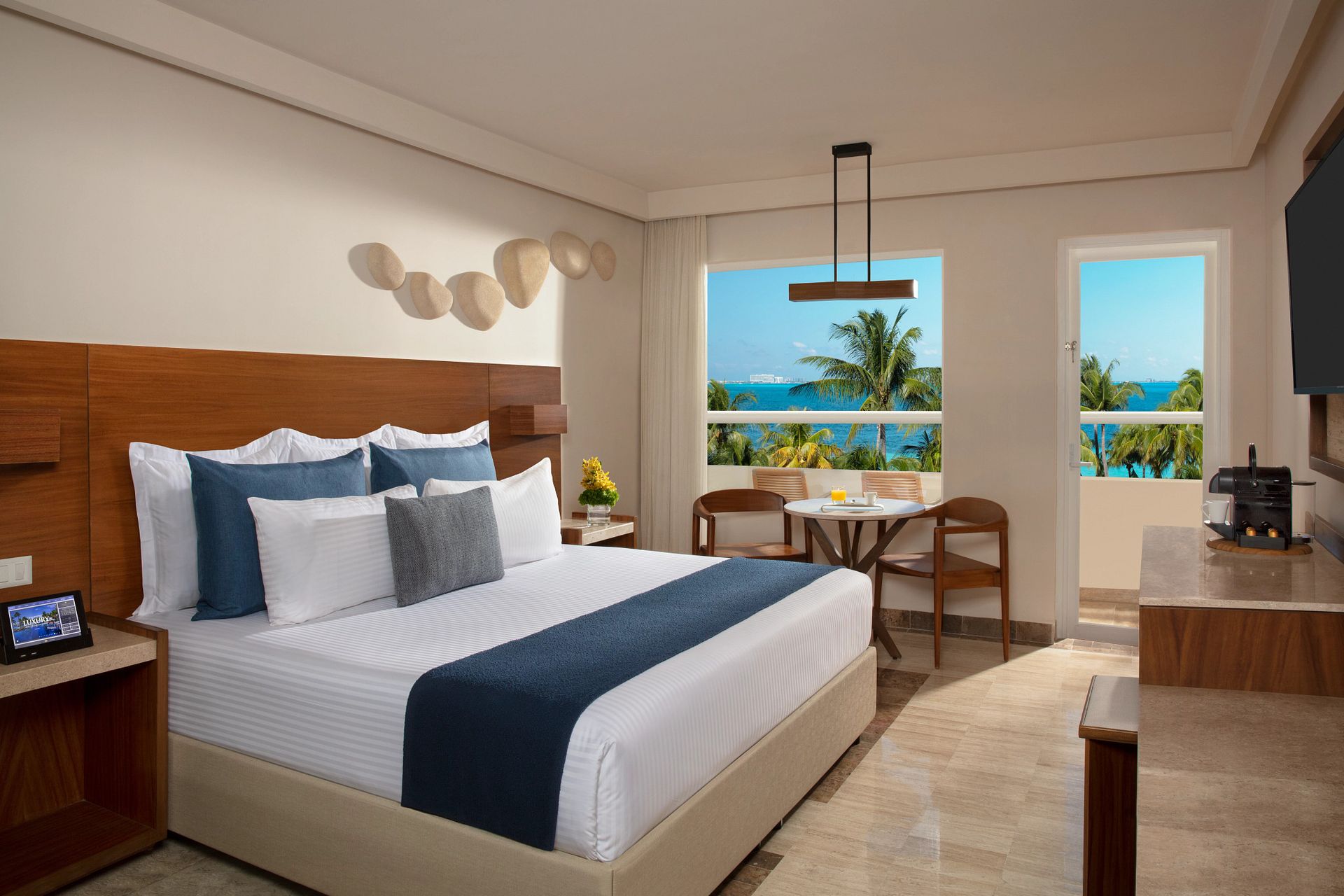 Guest room at Dreams Sands Cancun Resort & Spa