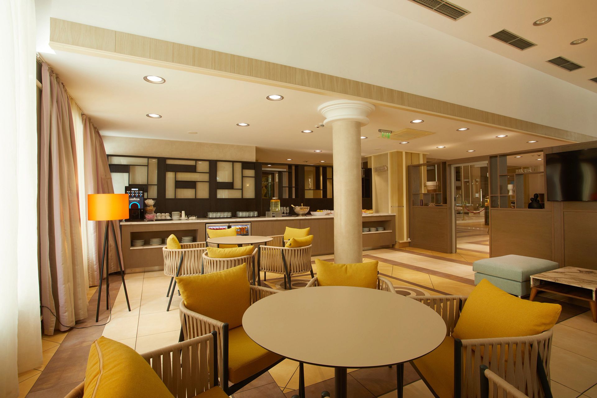 Restaurant at Dreams Sunny Beach Resort & Spa