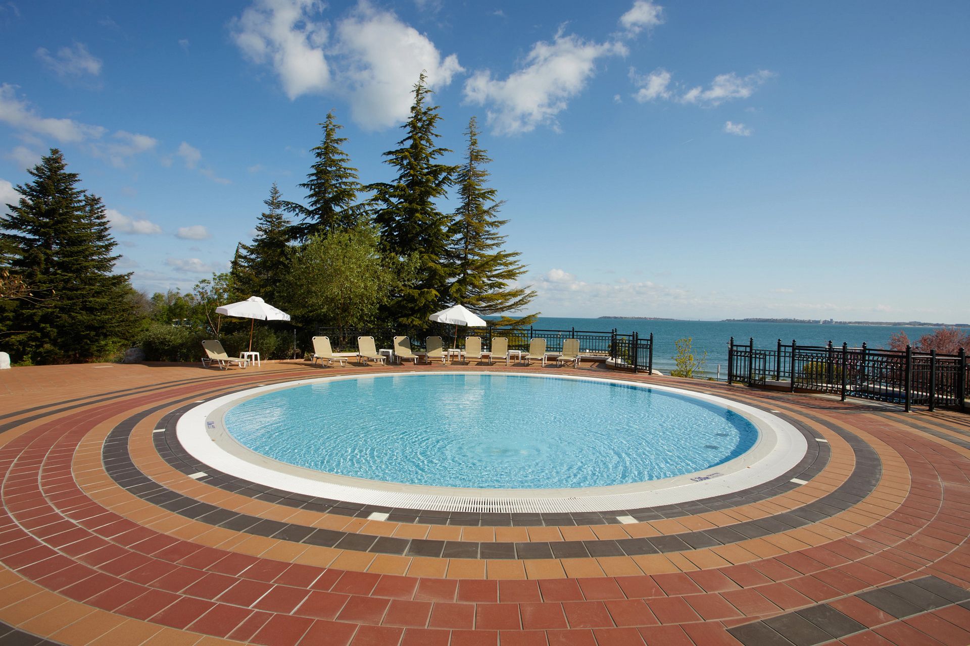 Resort exterior at Dreams Sunny Beach Resort & Spa