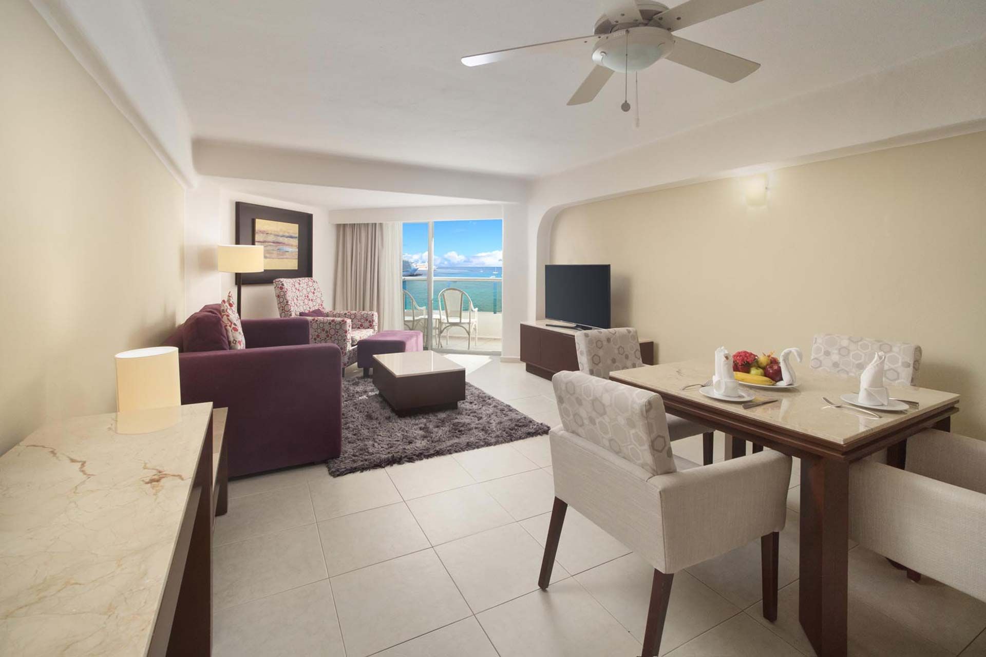 El Cid La Ceiba Beach Hotel Rooms & Suites