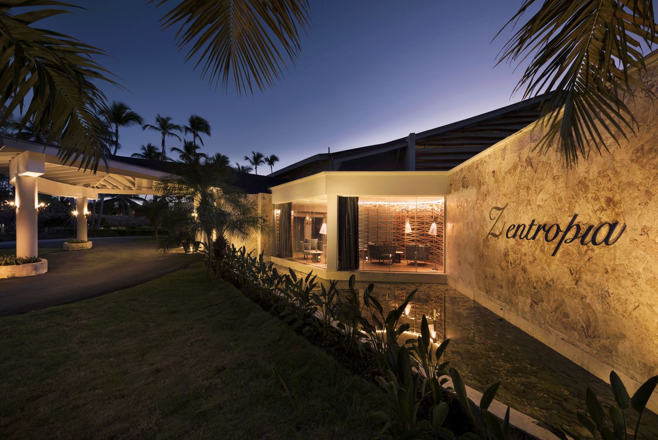 Zentropia Palladium Spa & Wellness center near the Palace lobby featuring five treatment cabins, hydrotherapy circuit, and modern gym