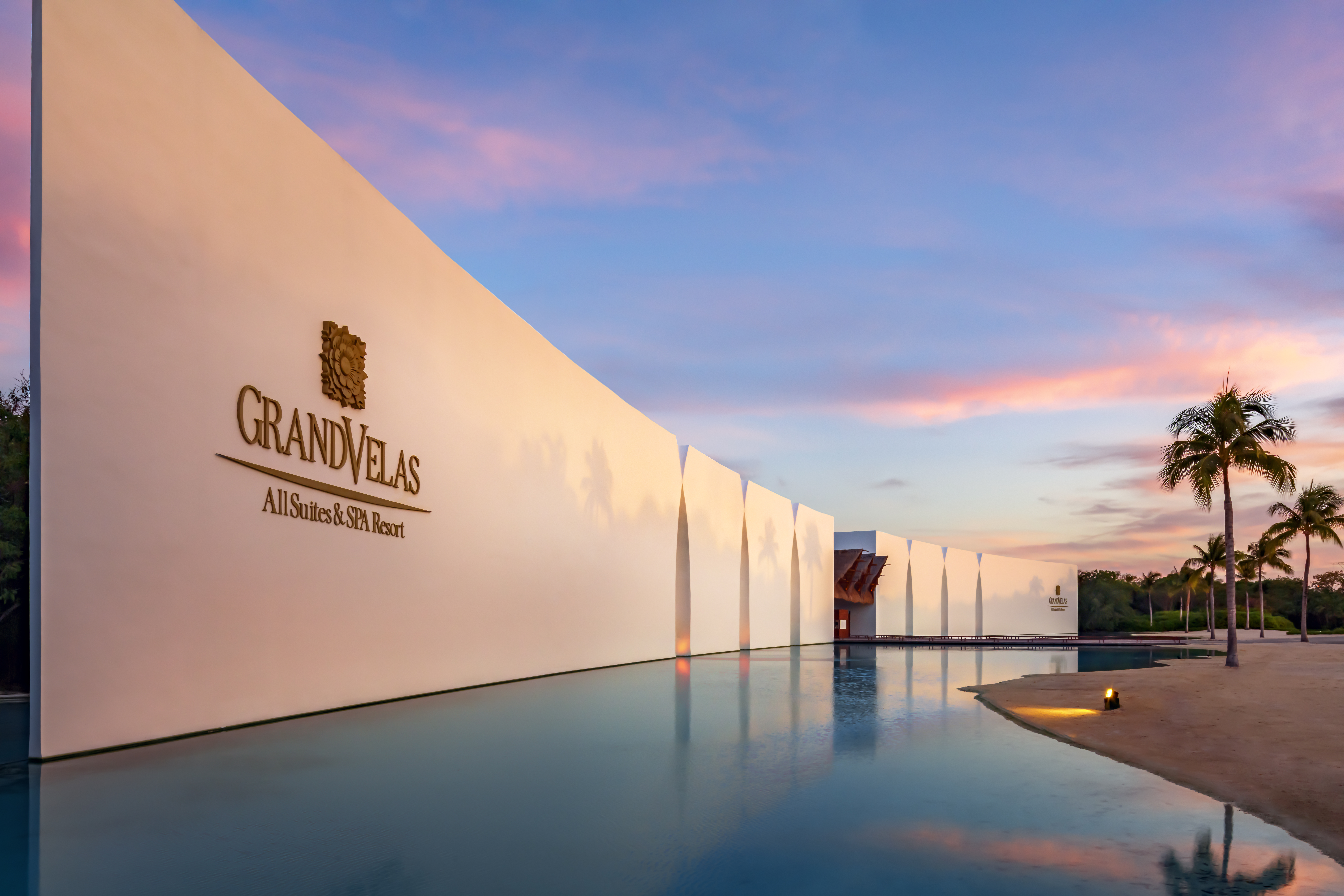Grand Velas Riviera Maya entrance portico and arrival experience