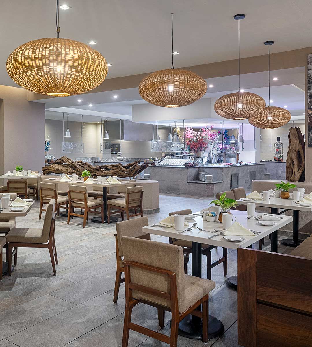 Restaurant at Hotel Marina El Cid Spa & Beach Resort