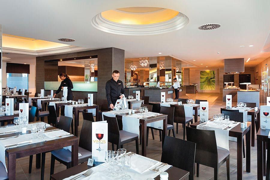 Restaurant at Hotel Riu Arecas