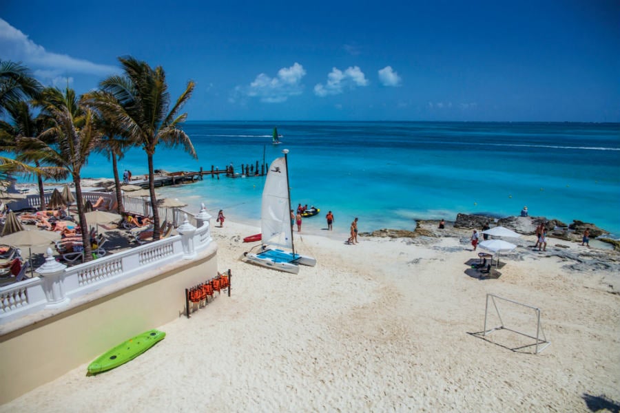 Beach at Hotel Riu Cancun