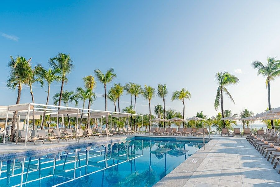 Swimming pool area at Hotel Riu Caribe