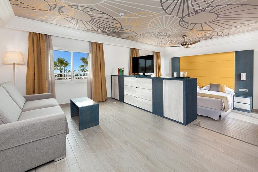 Guest room at Hotel Riu Chiclana