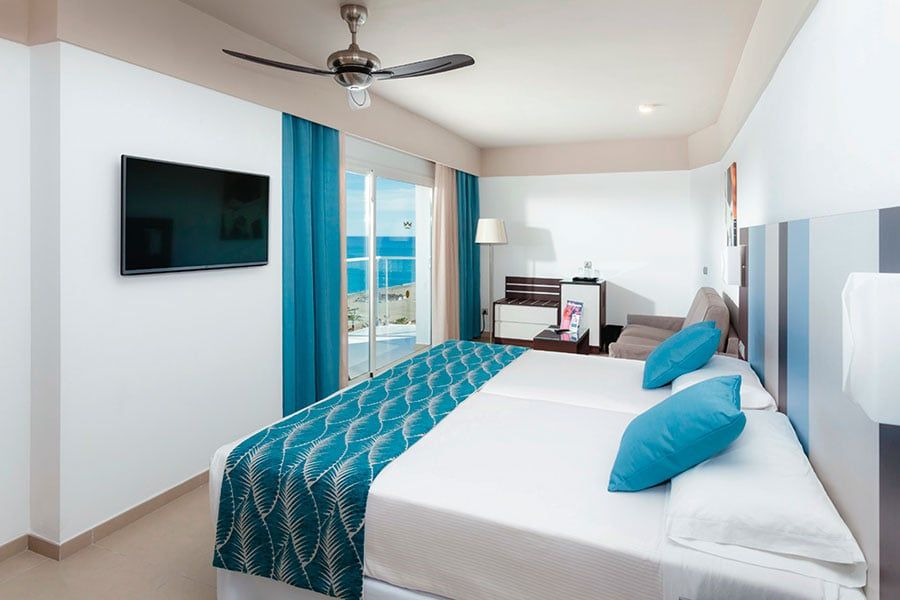 Guest room at Hotel Riu Costa del Sol