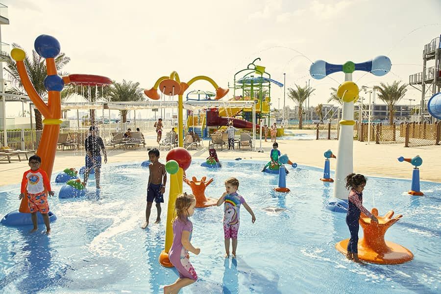 Swimming pool area at Hotel Riu Dubai