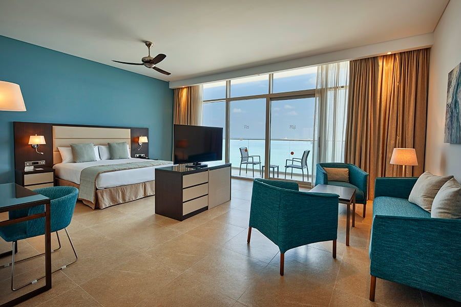 Guest room at Hotel Riu Dubai