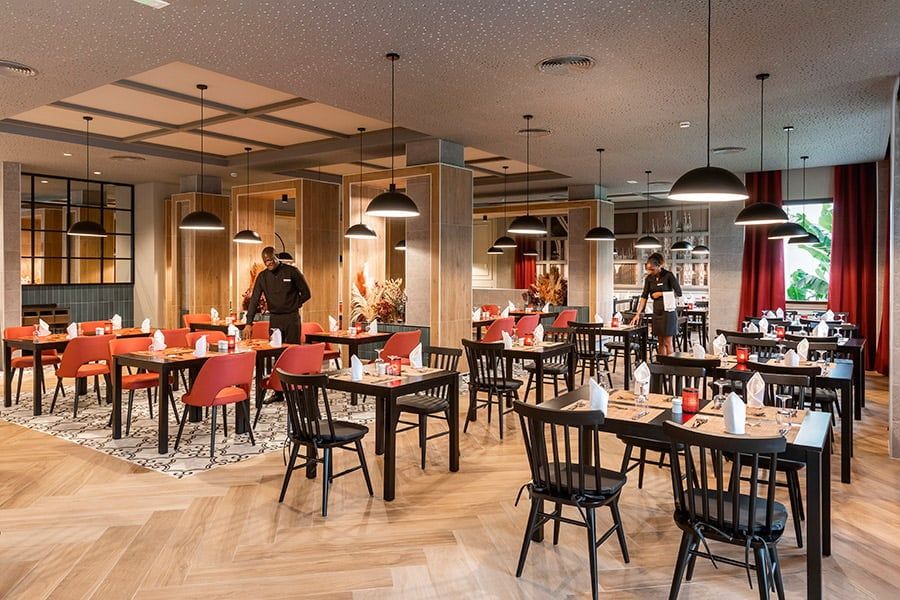 Restaurant at Hotel Riu Karamboa