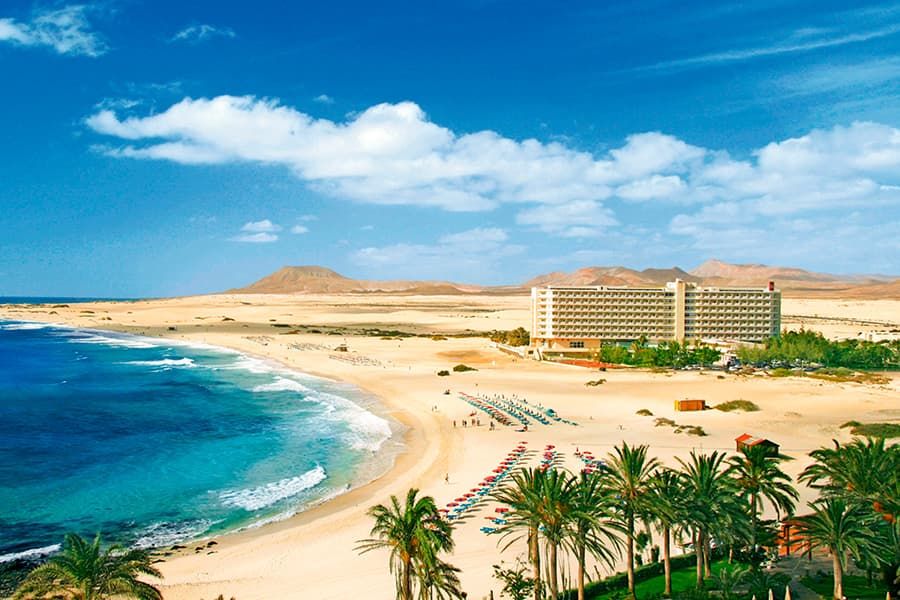 Beach at Hotel Riu Oliva Beach Resort