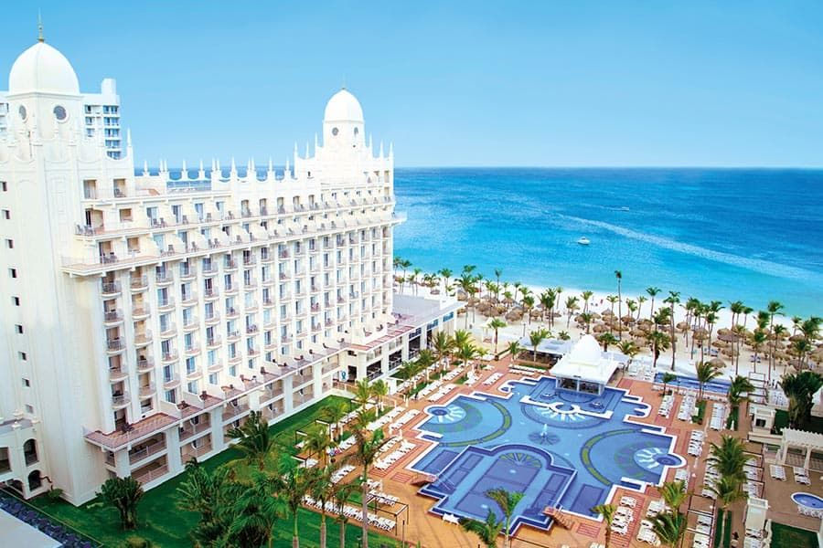 Beach at Hotel Riu Palace Aruba