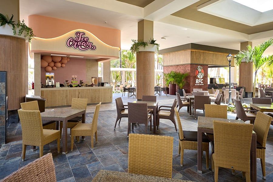 Restaurant at Hotel Riu Palace Bavaro