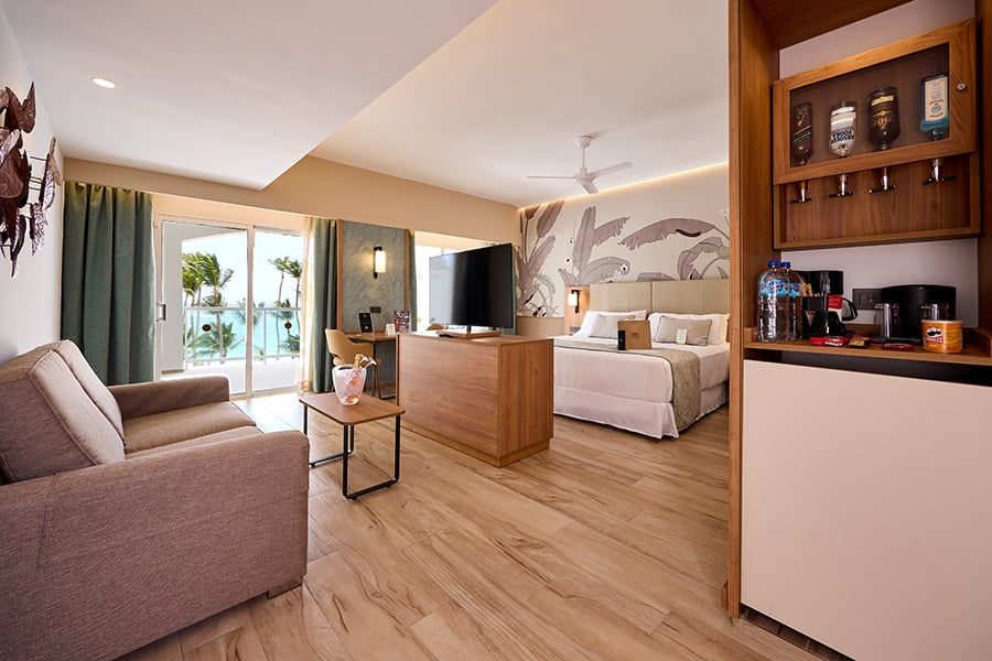 Guest room at Hotel Riu Palace Bavaro
