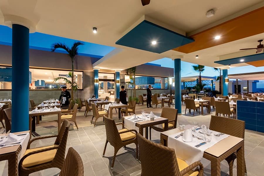 Restaurant at Hotel Riu Palace Boavista