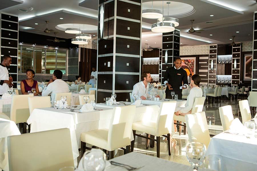 Restaurant at Hotel Riu Palace Jamaica