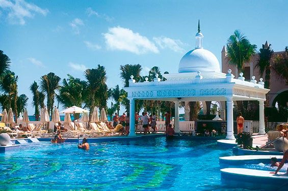 Swimming pool area at Hotel Riu Palace Las Americas