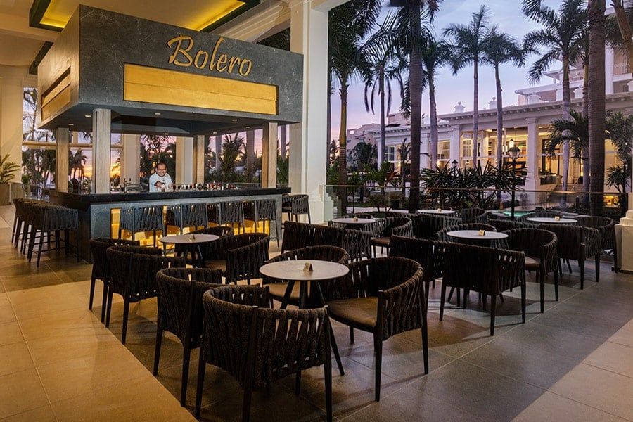 Restaurant at Hotel Riu Palace Pacifico