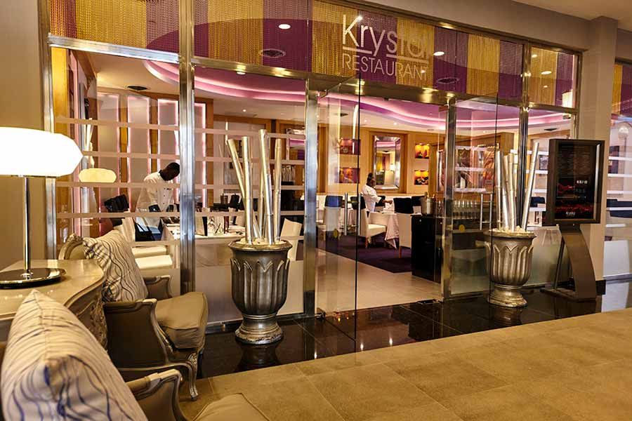 Restaurant at Hotel Riu Palace Paradise Island