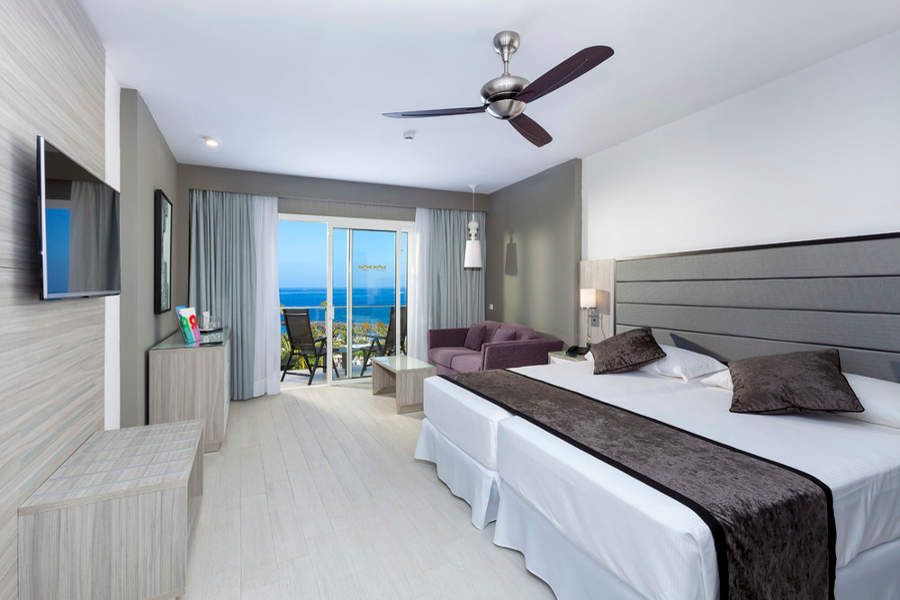 Guest room at Hotel Riu Palace Tenerife