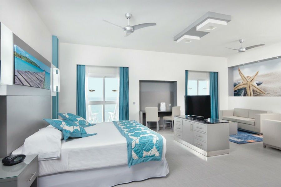 Guest room at Hotel Riu Playa Blanca