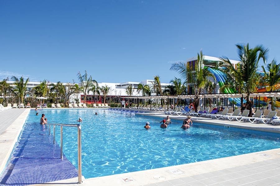 Swimming pool area at Hotel Riu Republica