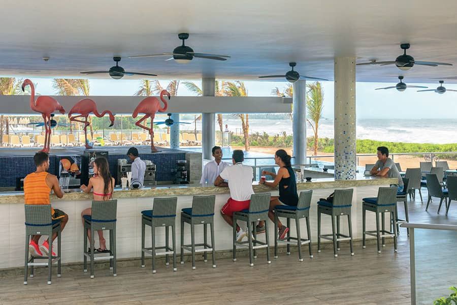 Restaurant at Hotel Riu Sri Lanka