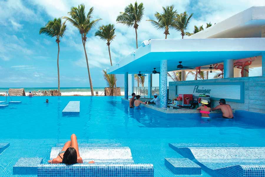 Swimming pool area at Hotel Riu Sri Lanka
