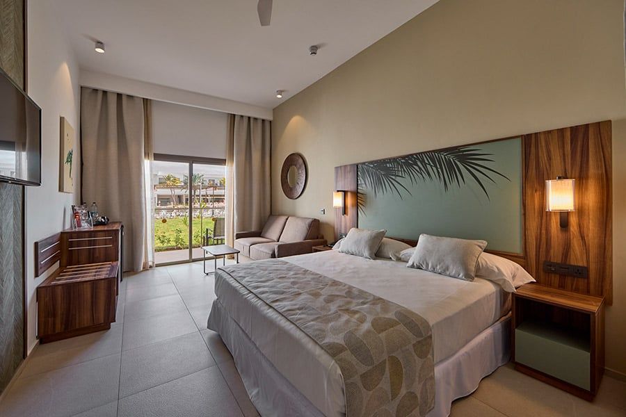Guest room at Hotel Riu Turquoise