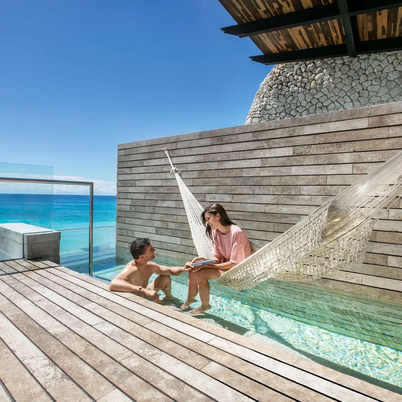 La Casa de la Playa Rooms & Suites