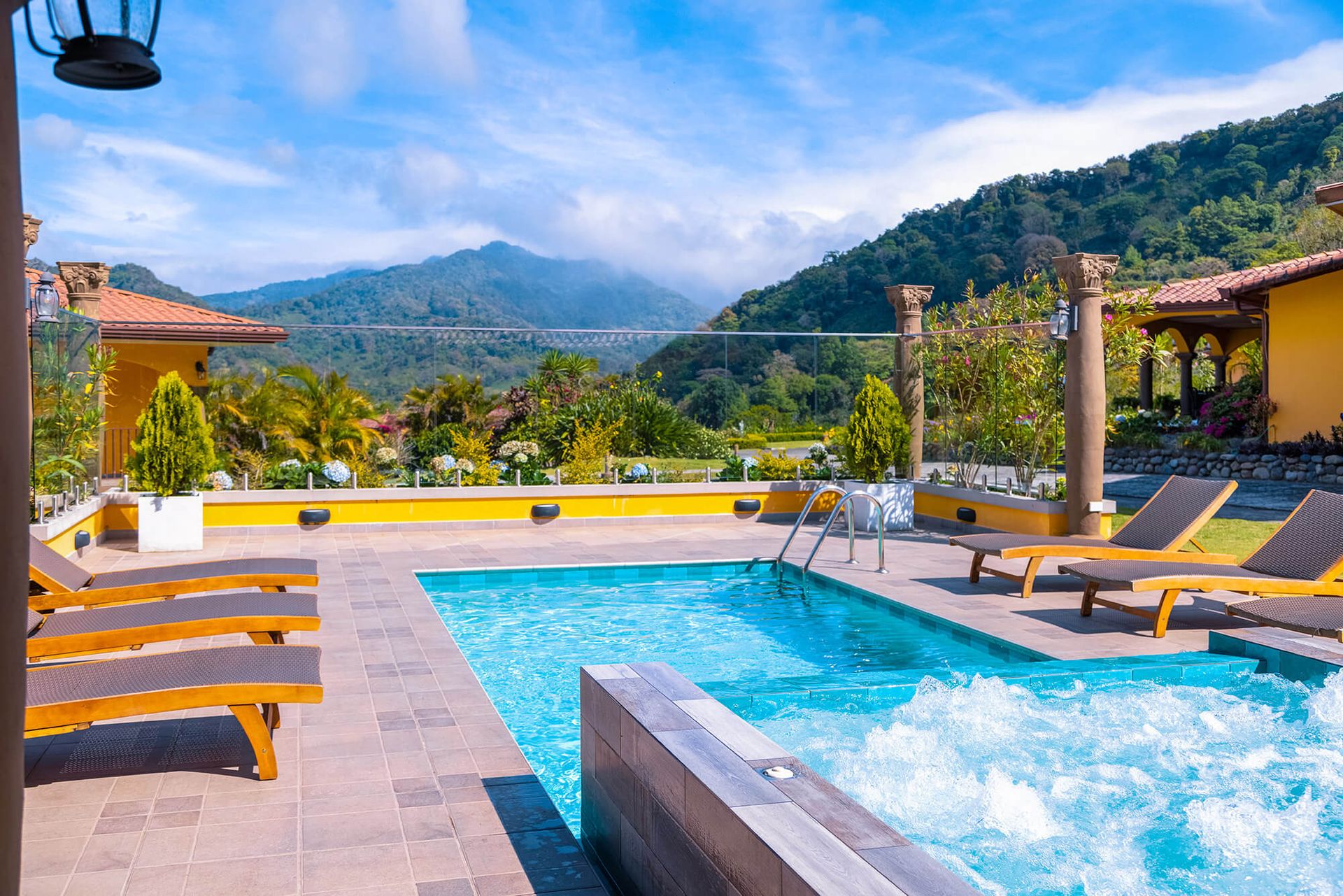 Los Establos Boutique Resort Pools