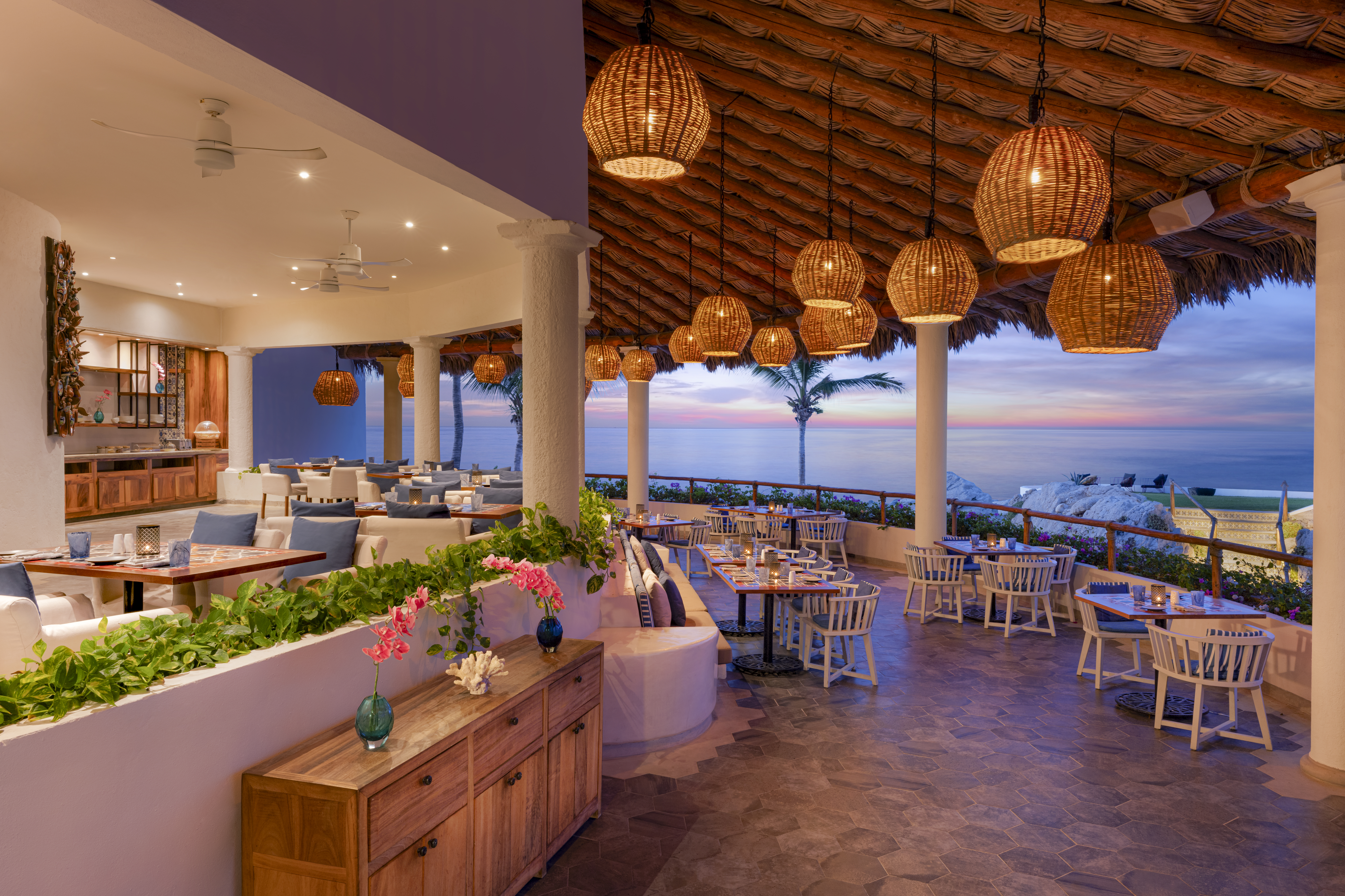 Encanto Farm & Sea — candlelit dinner service